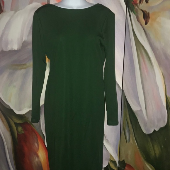 Dress - Picture 2 of 4